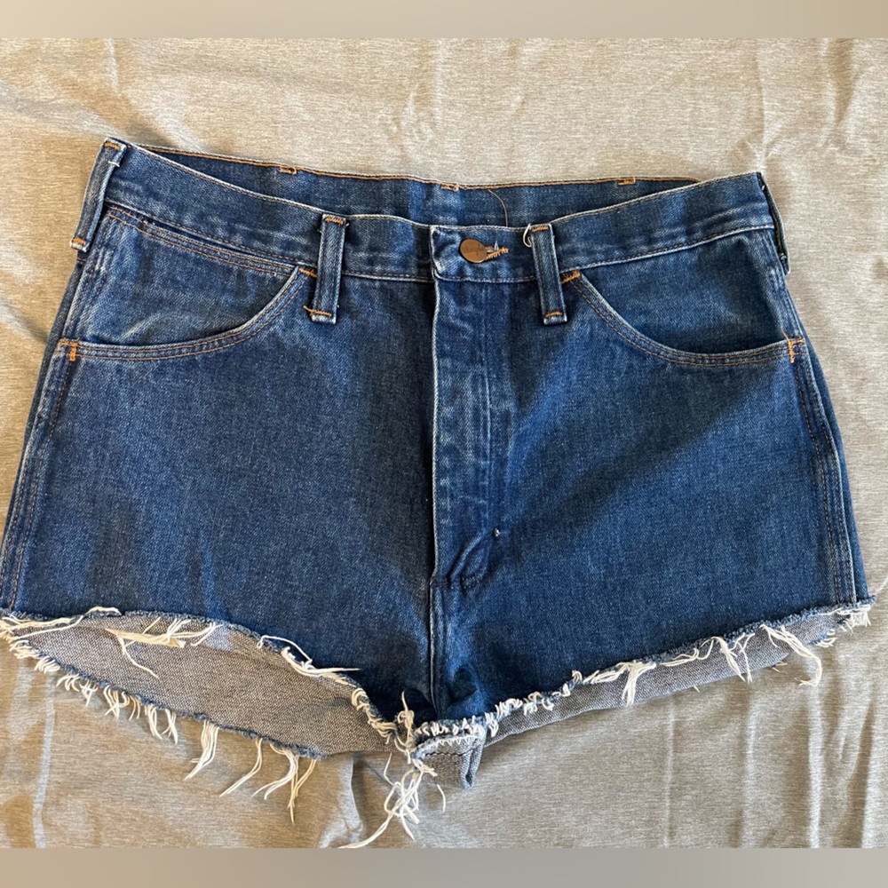 Vintage Wrangler shorts